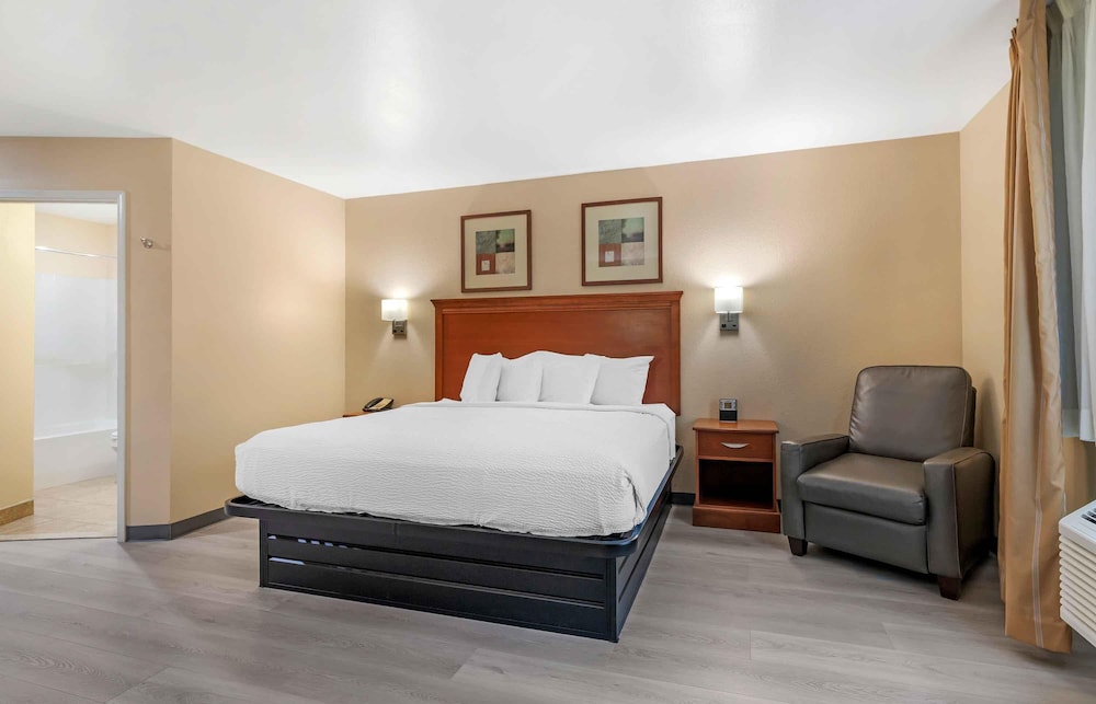 Extended Stay America Suites McAlester Hwy 69 - photo 11