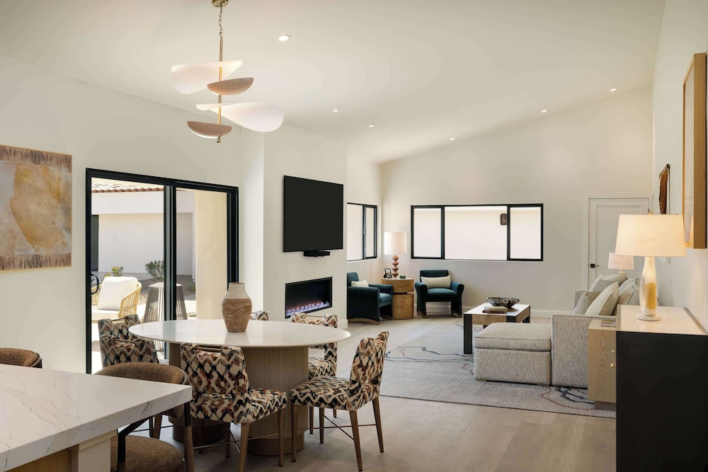 Hilton Scottsdale Resort & Villas - photo 32