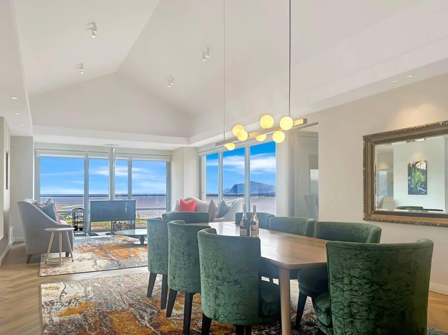 Oceanique in Hermanus, South Africa