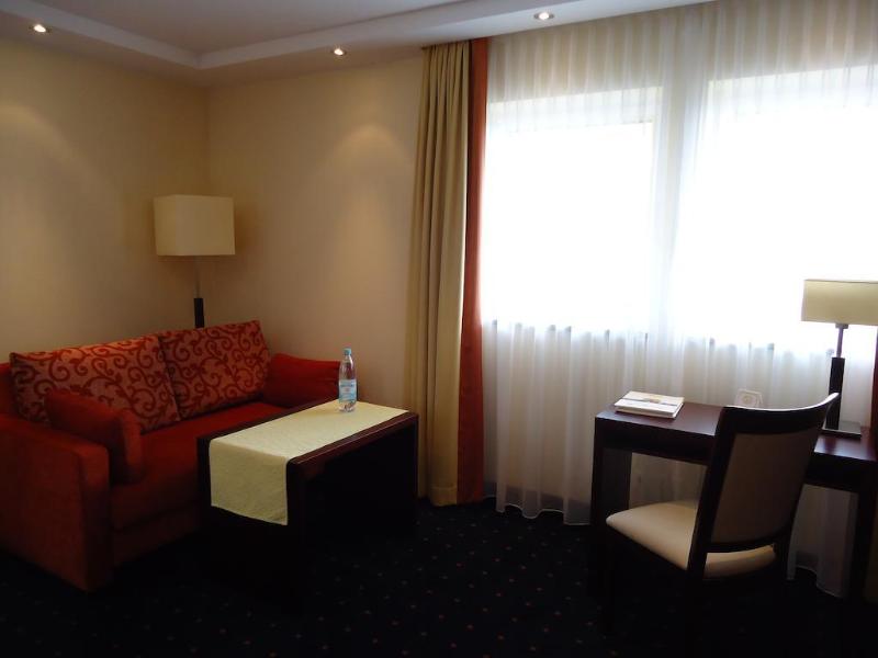 Akzent Hotel Lowen — Langenargen