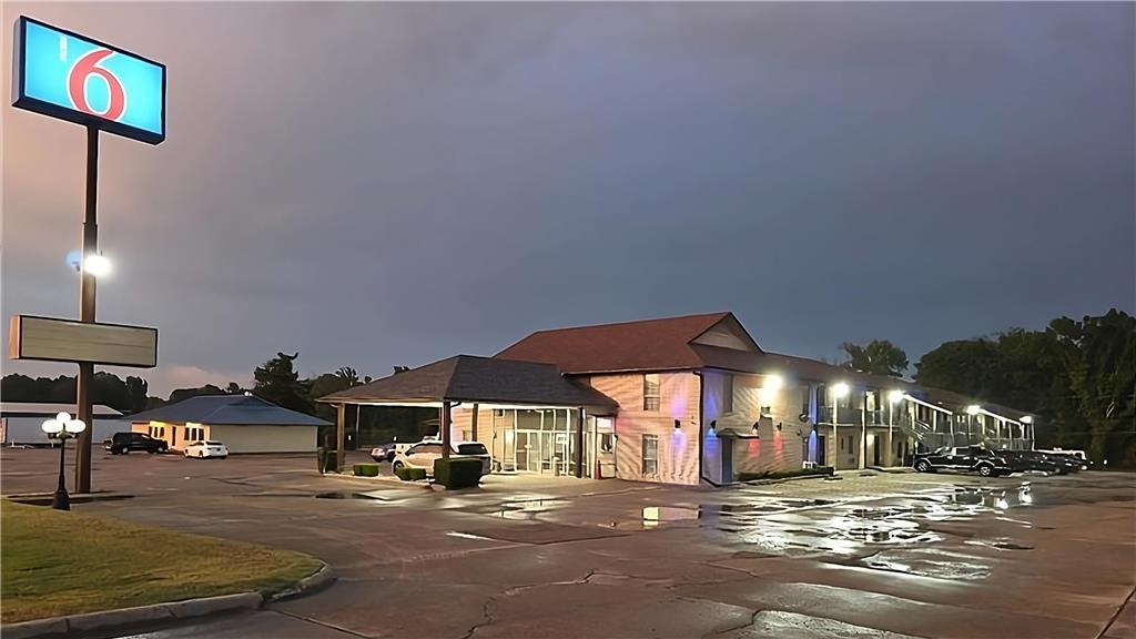 Motel 6 New Boston TX - featured photo