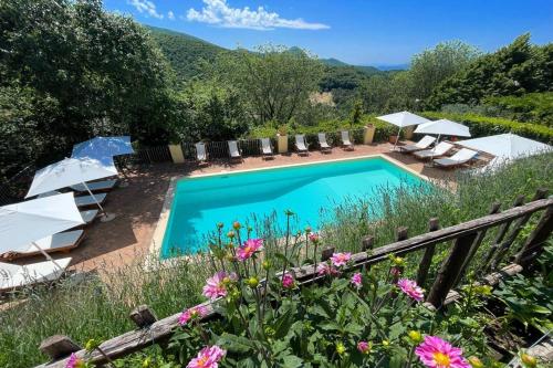 Exclusive Spoleto Country Park Pool Park Activities Mountain View Sleeps 28 in Spoleto, Italy