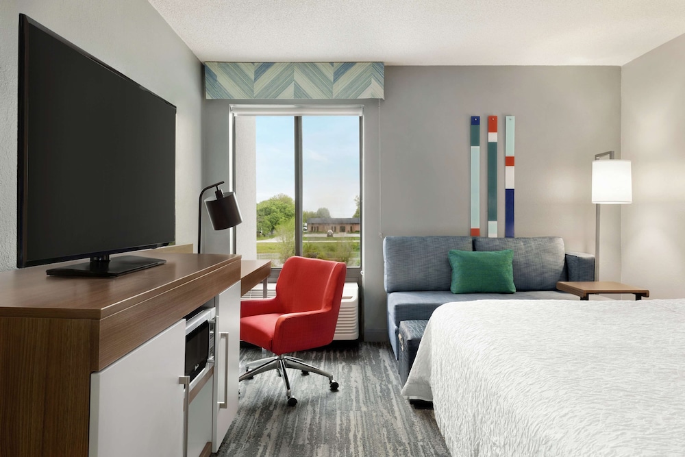 Hampton Inn Kansas City Blue Springs - photo 14