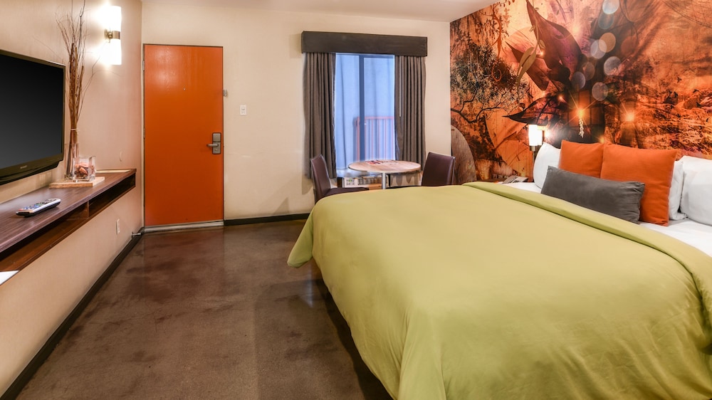 The Tangerine A Burbank Hotel - photo 11