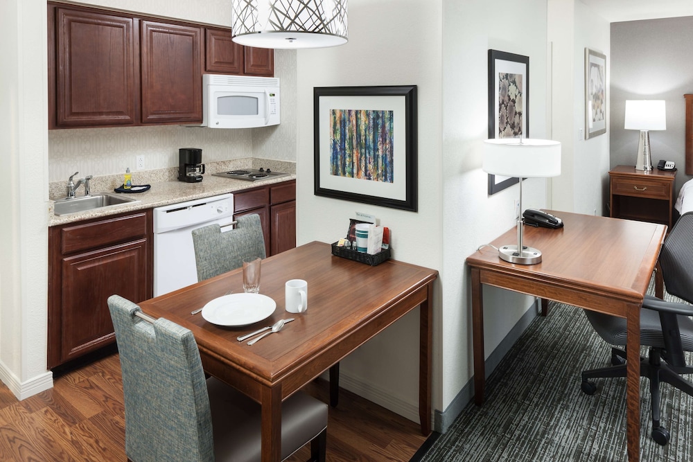 Homewood Suites by Hilton El Paso Airport - photo 7