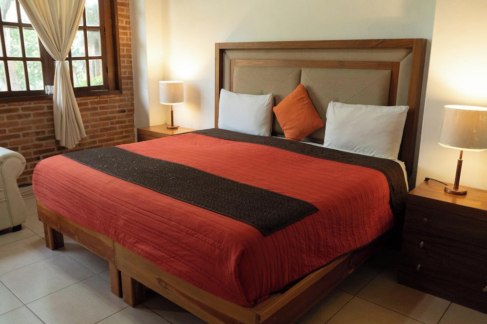 Capital O La Joya Del Lago in Chapala, Mexico