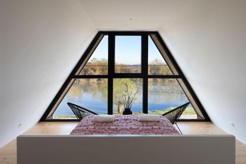 Green River Kupa Retreat House — 4-Star Luxury Hotel in Karlovac, Croatia