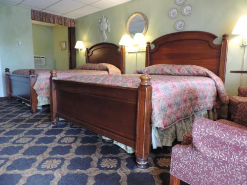 Plaza Motor Motel - photo 10