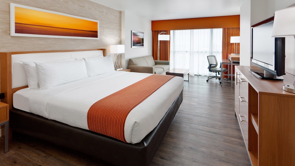 Holiday Inn San Antonio Riverwalk by IHG - photo 7