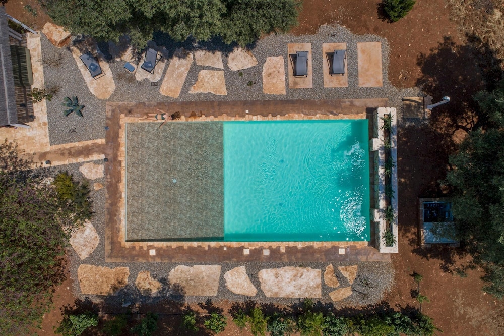 Trulli Cicale E Olive — Ceglie Messapica