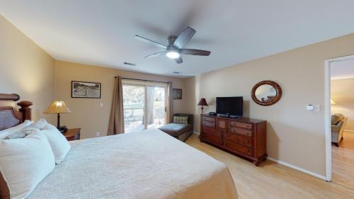 704 Queens Grant - photo 12