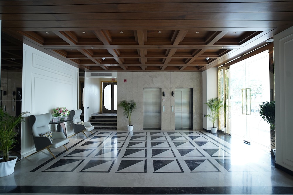 Ornate Lucknow - carbon neutral hotel in Lucknow