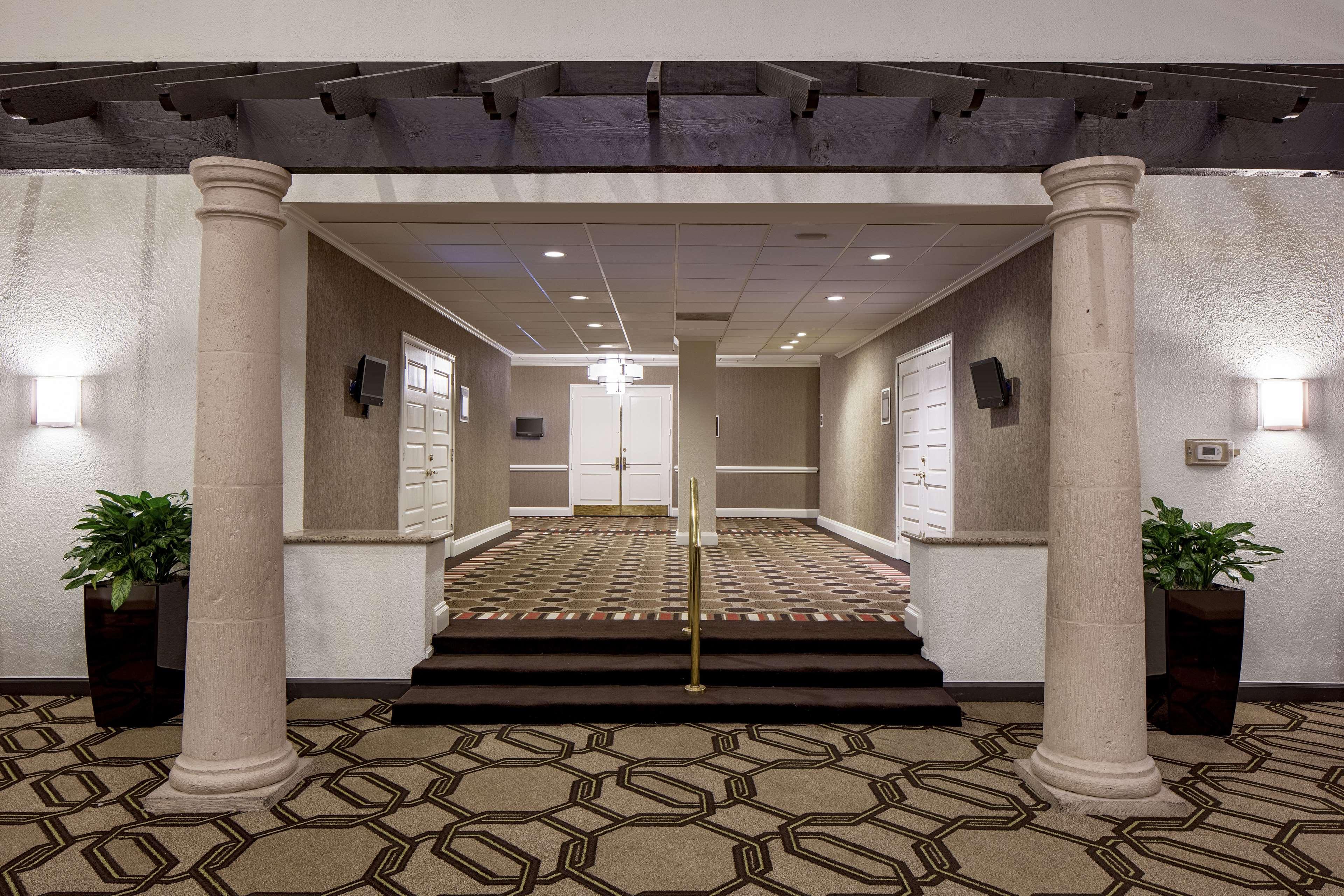 Hilton Houston Galleria Area - photo 41