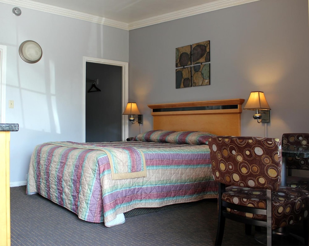 Garden View Inn - photo 2