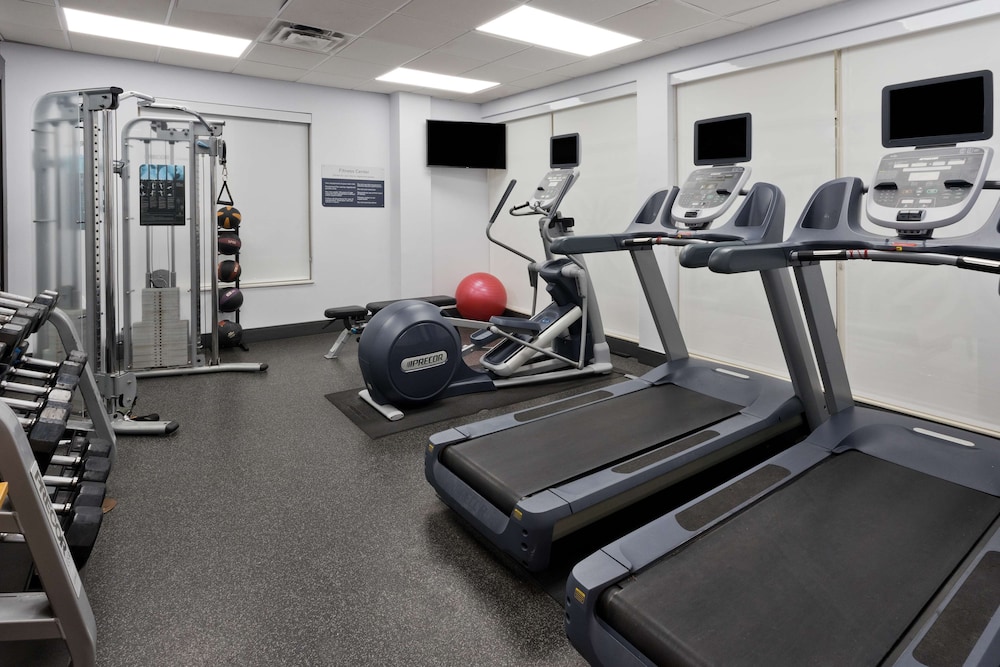Hilton Garden Inn Birmingham Lakeshore Drive - photo 22