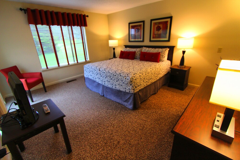 Brewster Green Resort - photo 7