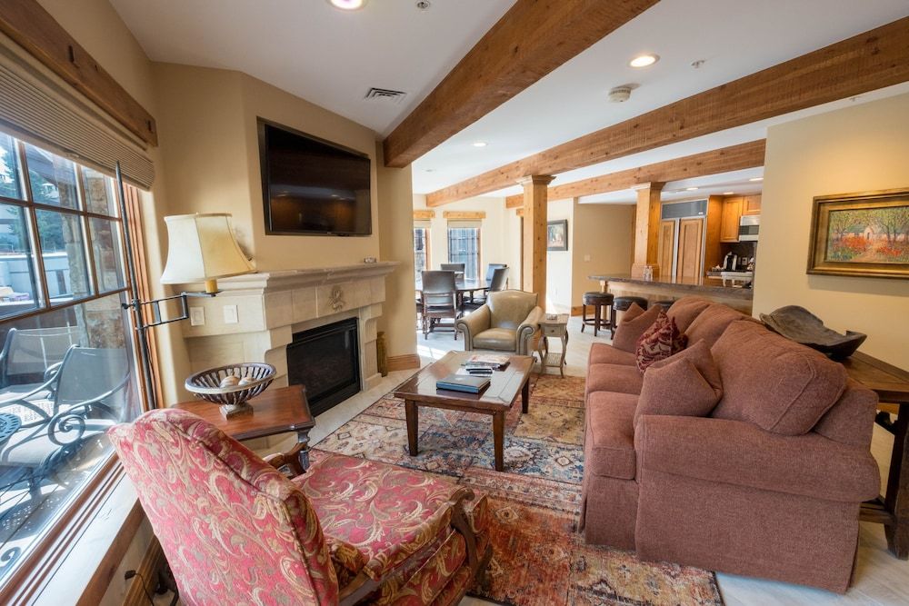 Luxury One Bedroom 1 Apartment Hotel by RedAwning - featured photo