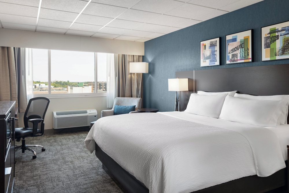 Holiday Inn Sioux Falls City Centre by IHG - photo 8