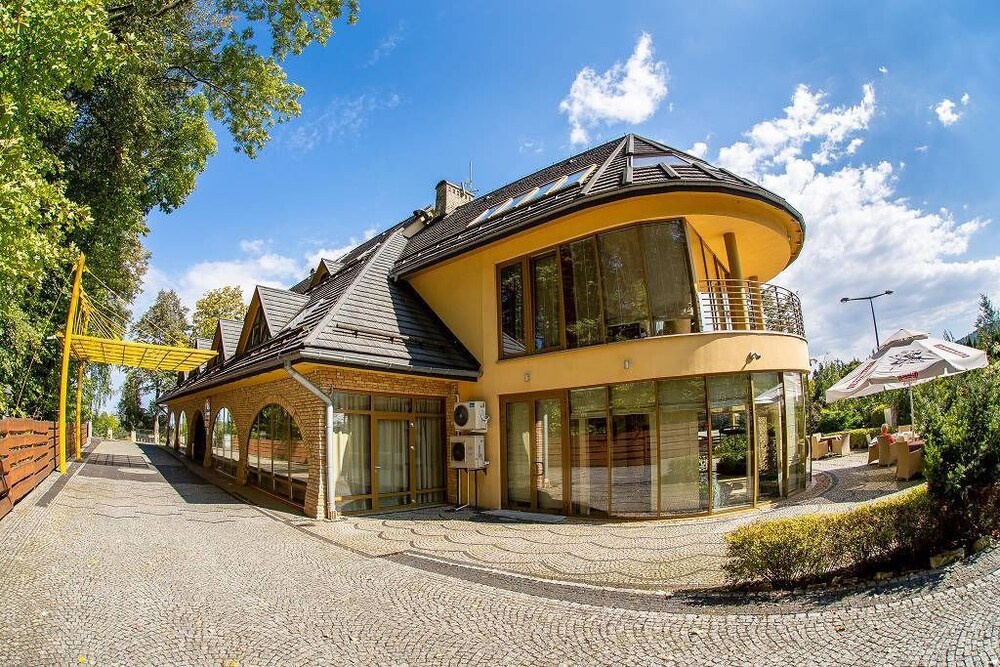 Hotel Sahara — 4-Star Luxury Hotel in Bielsko-Biala, Poland