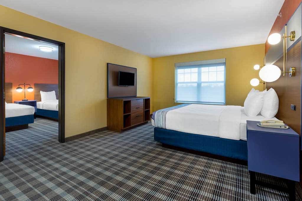 AmericInn by Wyndham Fulton Clinton - photo 19