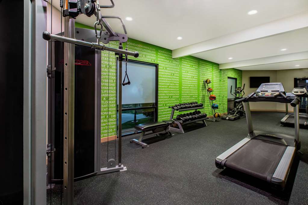 La Quinta Inn & Suites by Wyndham Pomona - photo 11