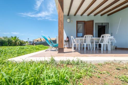 Villa Pietro — 4-Star Luxury Hotel in Lascari, Italy