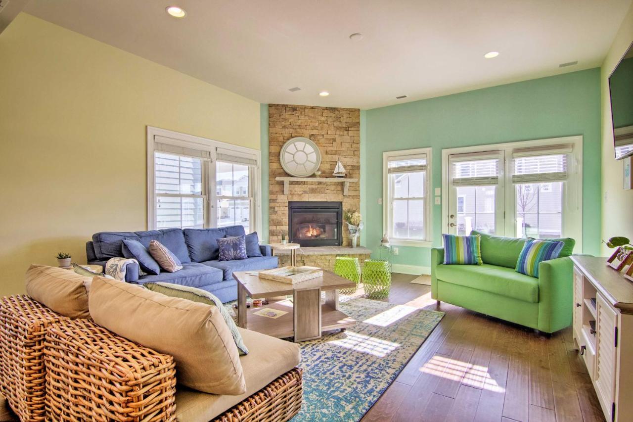 3 Mi to Fenwick Island Beach Luxe Bungalow — 4-Star Luxury Hotel in Selbyville, United States
