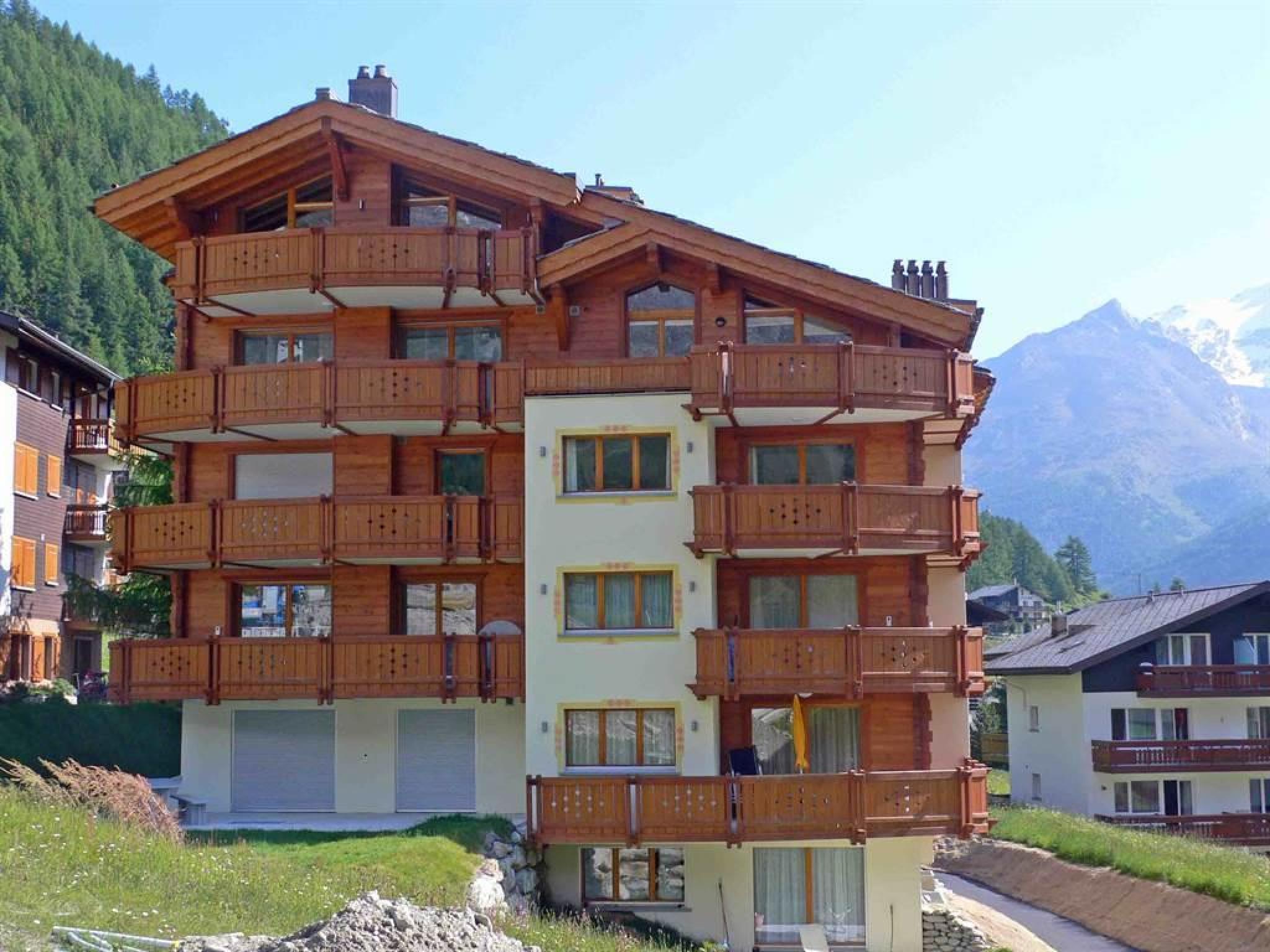 Aramis — 4-Star Luxury Hotel in Saas-Fee, Switzerland