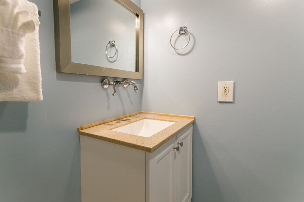 Canal Express Rooms - photo 45