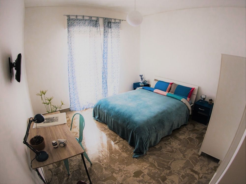 Be Central Rooms — 4-Star Luxury Hotel in Palermo, Italy