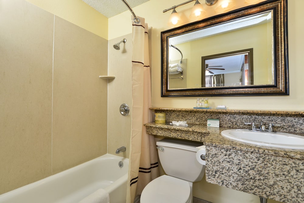 St. Charles Inn - photo 12