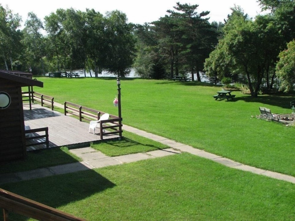 Eagle River Inn and Resort - photo 16