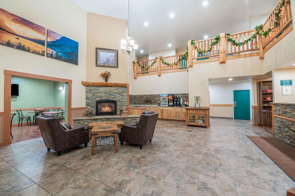 La Quinta Inn & Suites by Wyndham Belgrade Bozeman Airport - photo 8