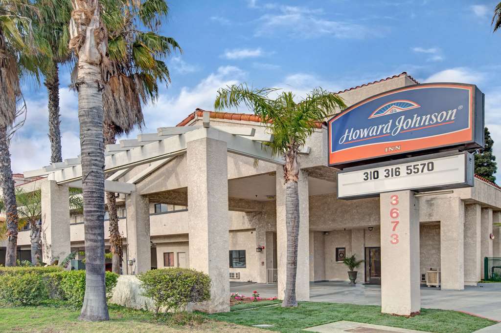 Howard Johnson by Wyndham Torrance — hotel in Torrance