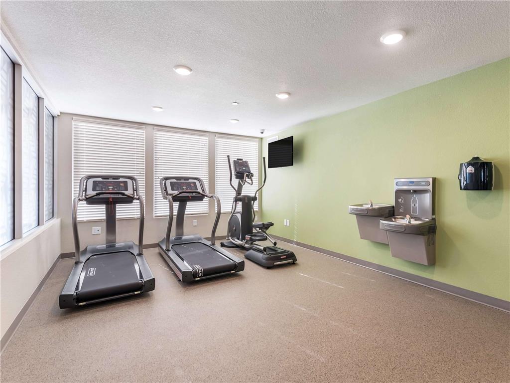WoodSpring Suites Spartanburg Duncan - photo 15