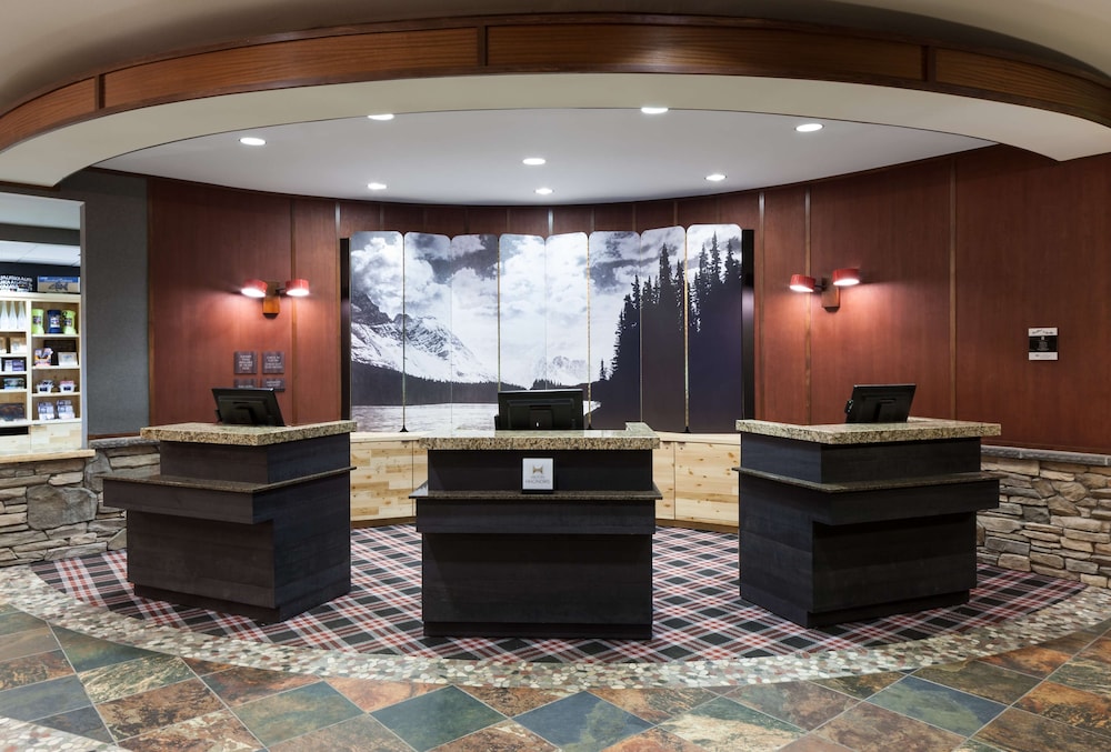 Embassy Suites Anchorage - photo 4