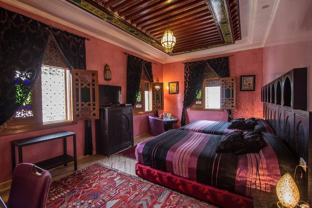 Quadruple or Family Room Sofia — Fes — photo 2