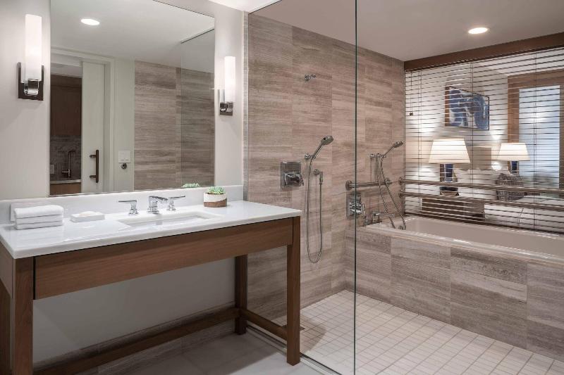 The Ritz Carlton Residences Waikiki Beach - photo 123