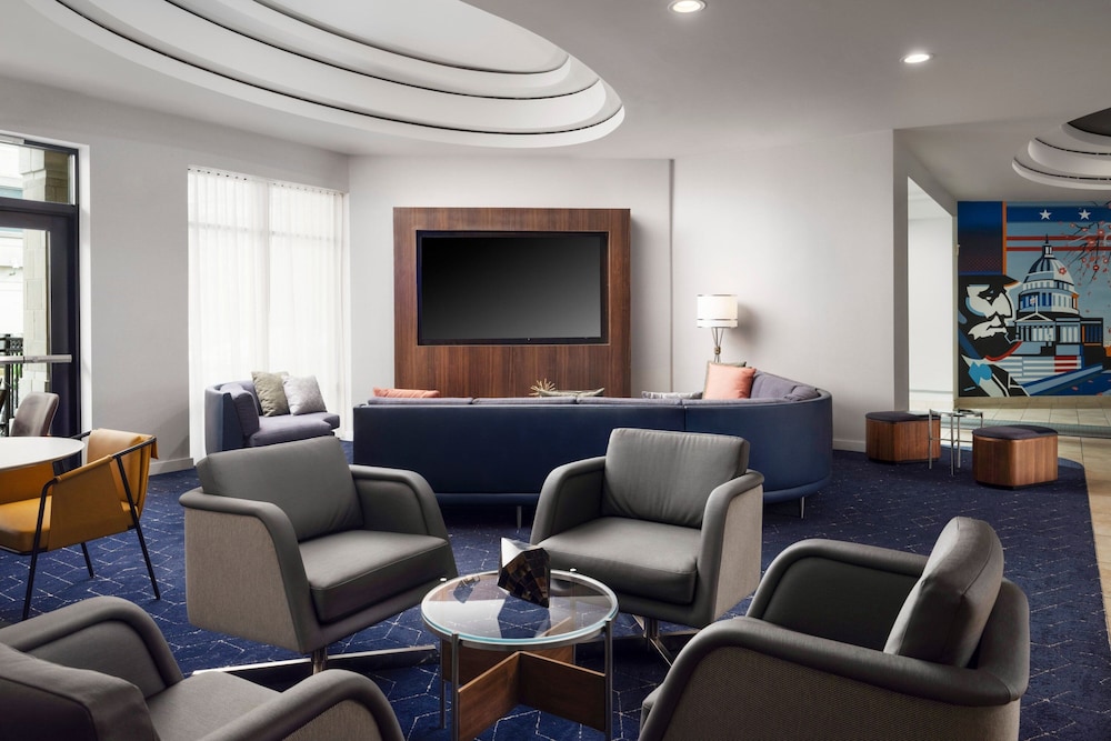 Courtyard by Marriott Washington Capitol Hill Navy Yard - photo 4