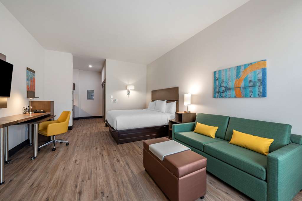 MainStay Suites Colorado Springs East Medical Center Area - photo 18