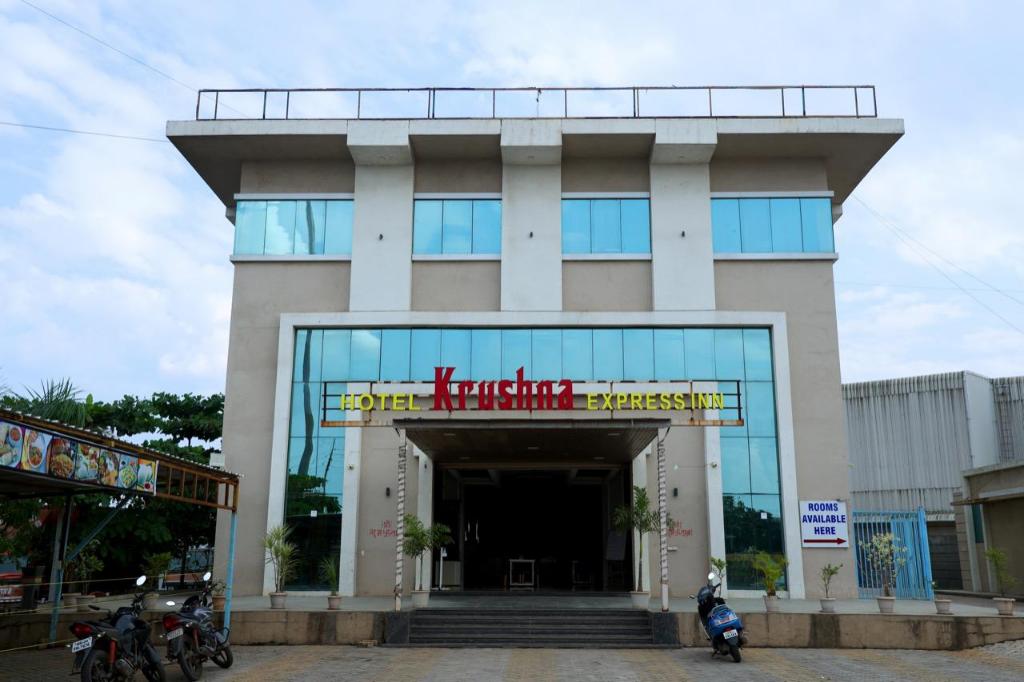 Hotel Krushna Express Inn - last minute hotel in Nashik