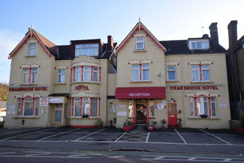 Cranbrook Hotel — Ilford