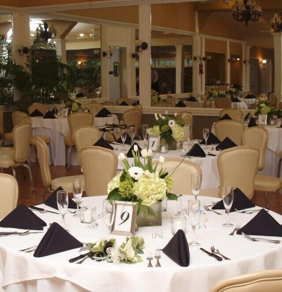 Cameron Estate Inn & Restaurant - photo 88