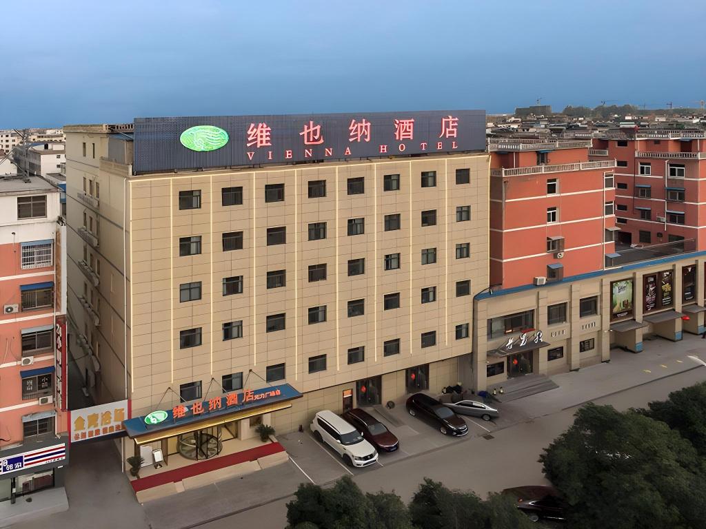 Vienna Hotel Anhui Bozhou Lixin Yuanli Plaza — hotel in Lixin Chengguanzhen