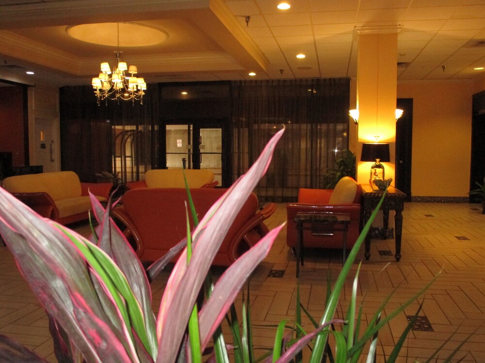 Sioux City Hotel & Conference Center - photo 2