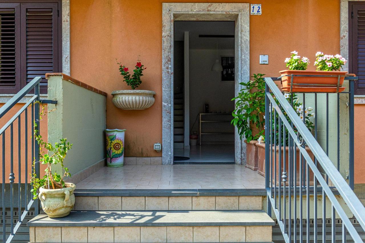 Villetta Orchidea — 4-Star Luxury Hotel in Giardini-Naxos, Italy