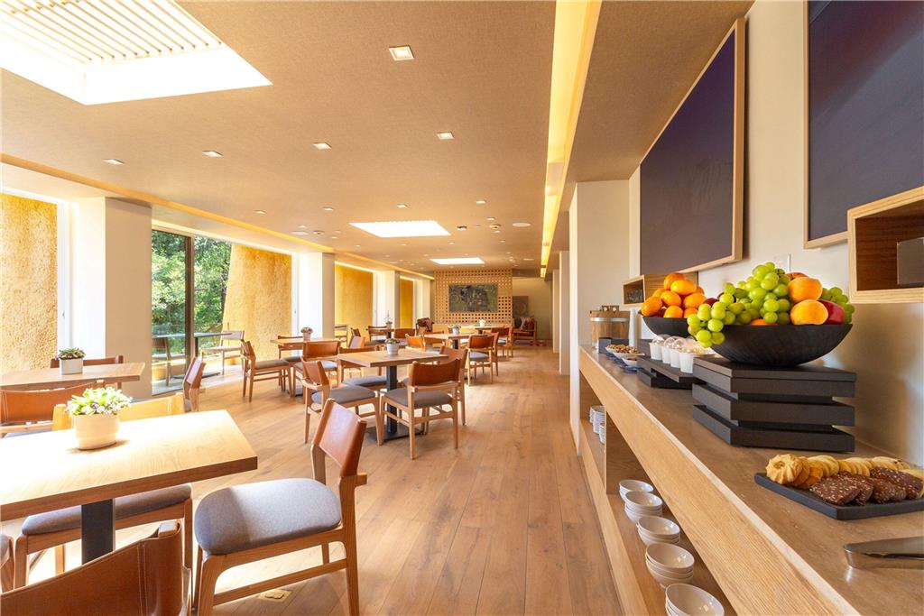 Executive Floor
