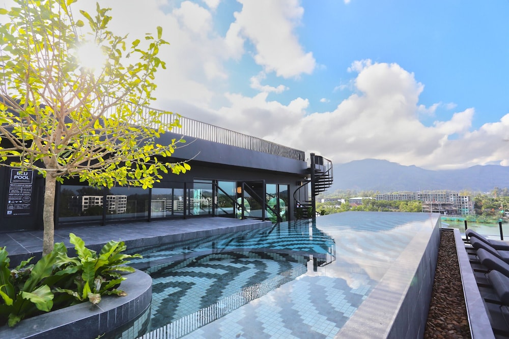 Blu Monkey Hub and Hotel Laguna Bangtao Phuket — 4-Star Luxury Hotel in Phuket, Thailand