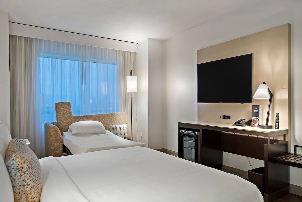 Marriott Orlando Downtown - photo 17