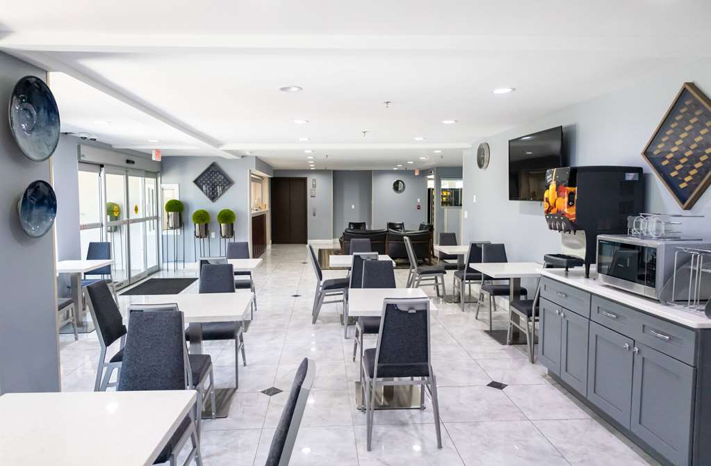 Days Inn By Wyndham College Park Atlanta Airport South - photo 10